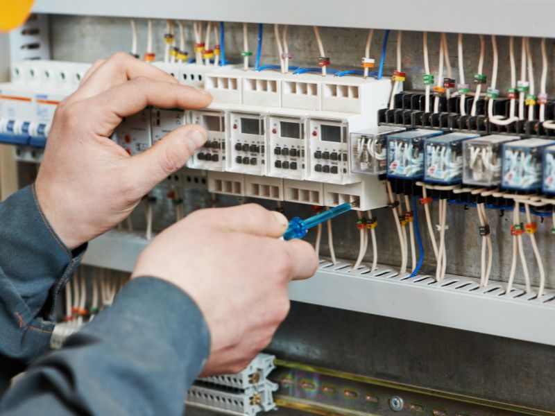 Dépannage Électricien à Paris